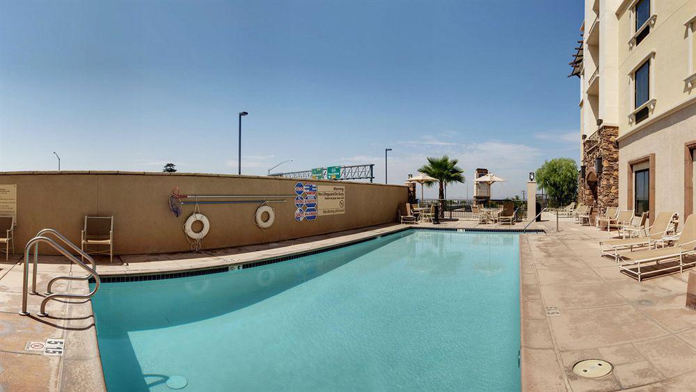 Hampton Inn & Suites Highland San Bernardino Exterior photo