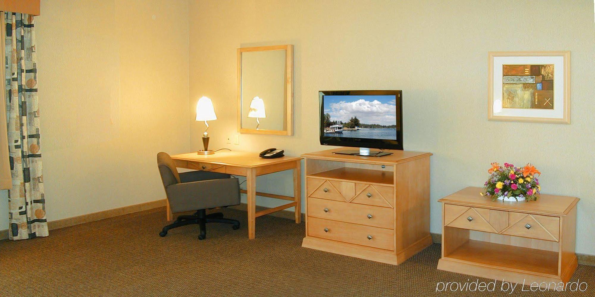 Hampton Inn & Suites Highland San Bernardino Room photo